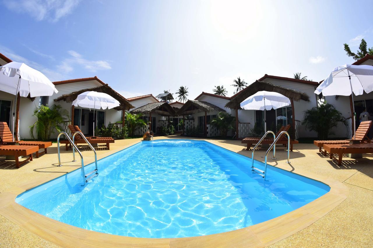 Vivi Bungalows Resort Nai Harn Esterno foto