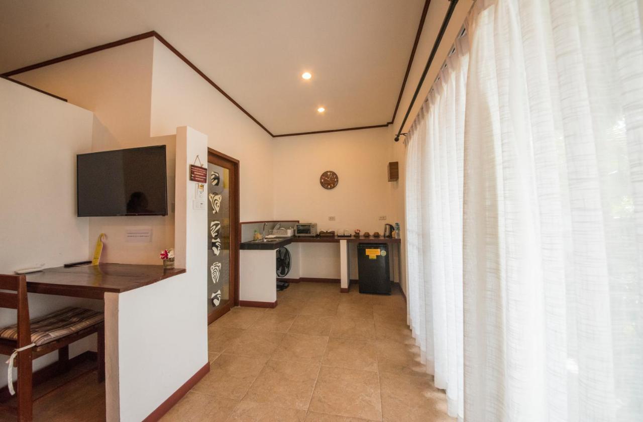 Vivi Bungalows Resort Nai Harn Esterno foto